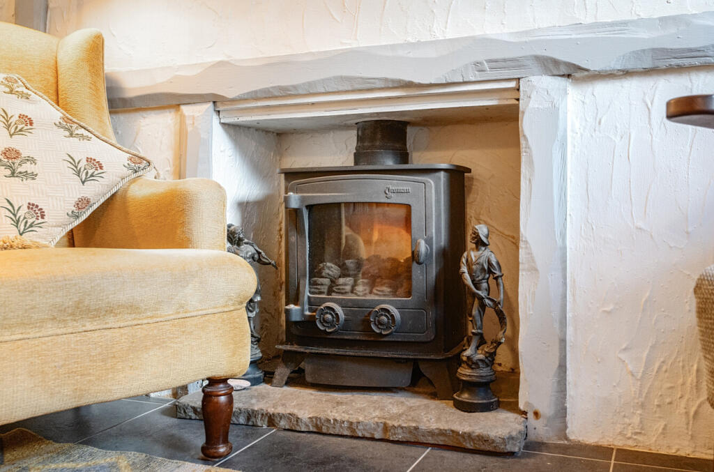 1349538-9-68bed69...