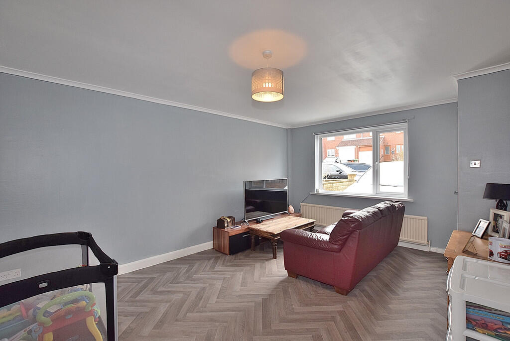 living room alt_0...