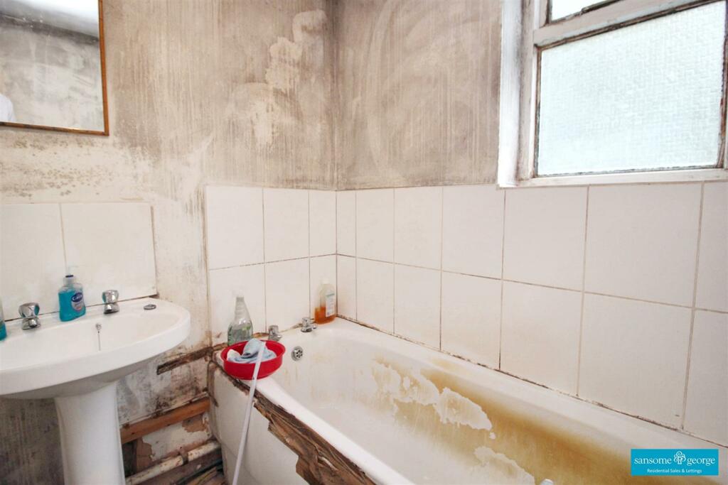 Ground Floor Bathroom