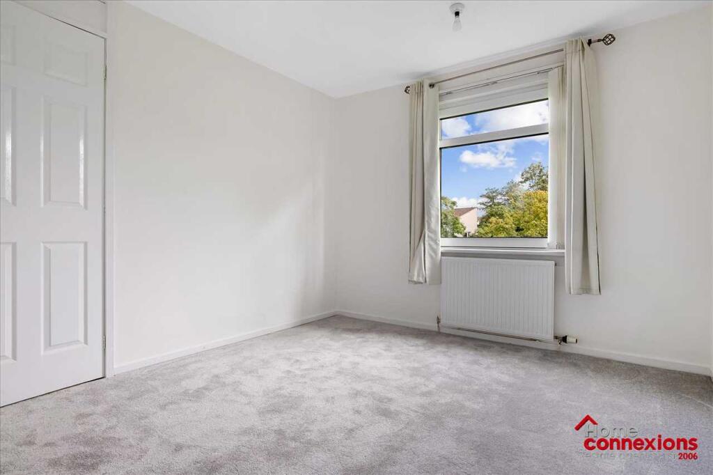 Bedroom Two (2)