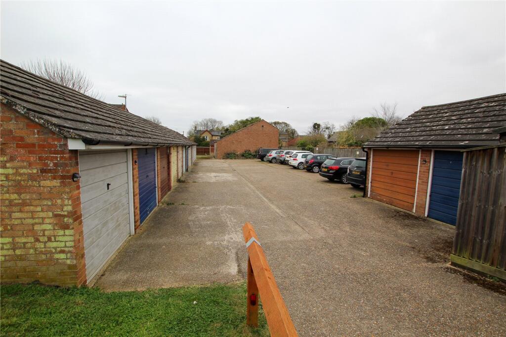 Garage &amp; Parking.