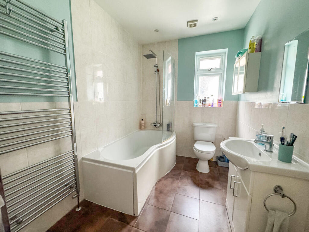 Upstairs Bathroom