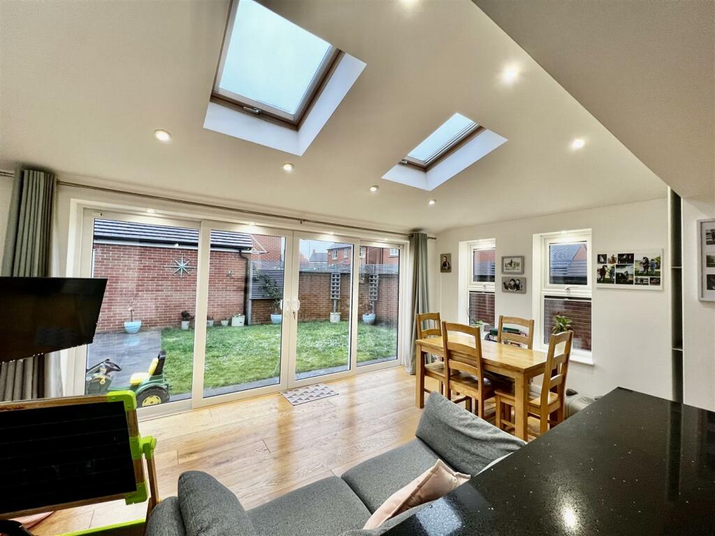 Extended Family Room