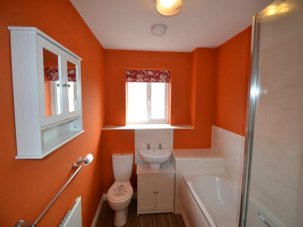 Bathroom1