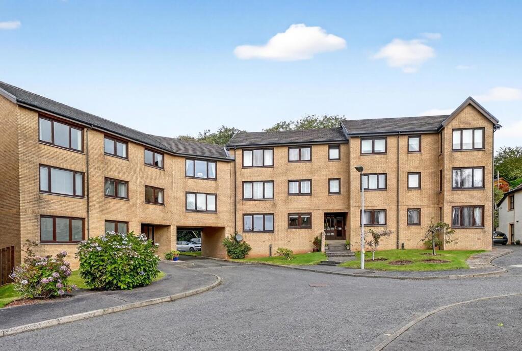 29 woodbank gardens, largs_02.jpg