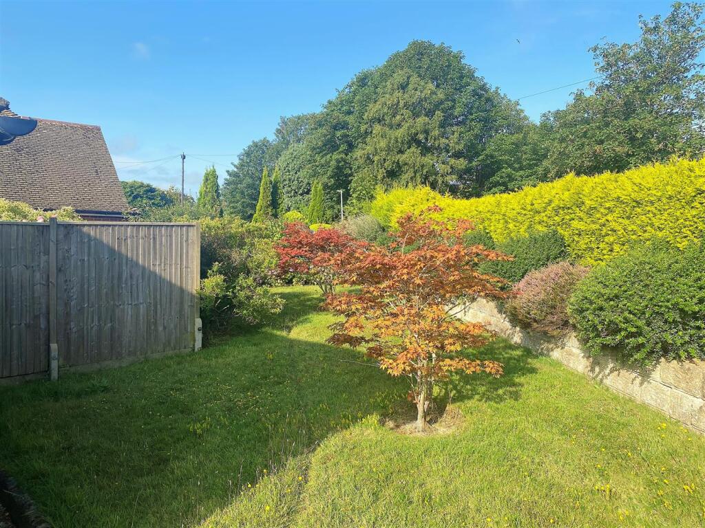 14 Ravens Close - Front Garden1.jpg