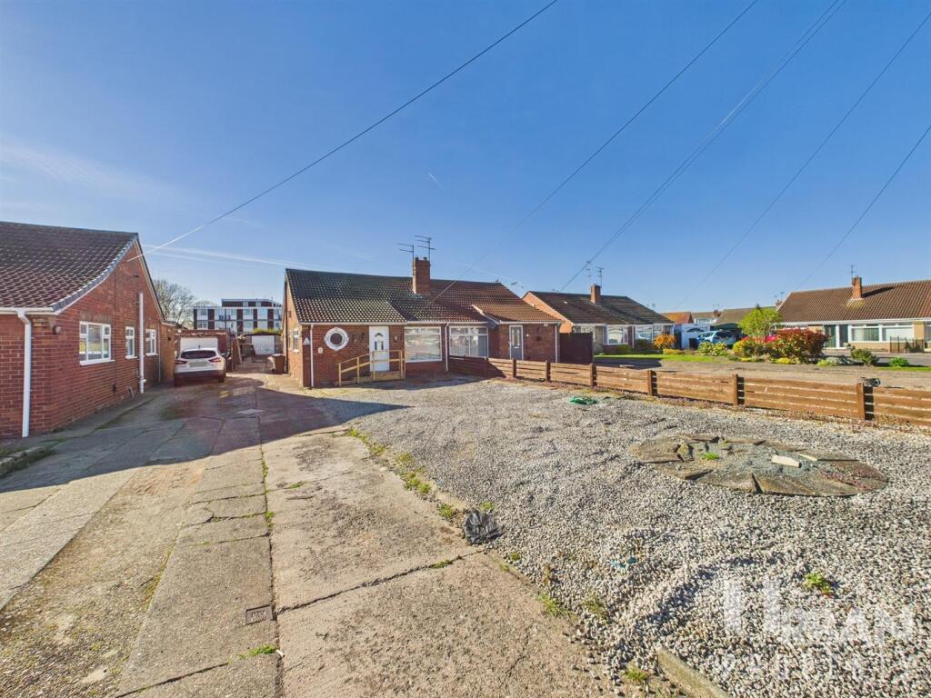 CAM03038G0-PR0154-STILL016.jpg