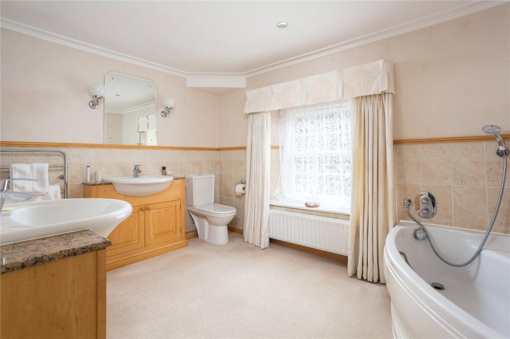 Principal Ensuite