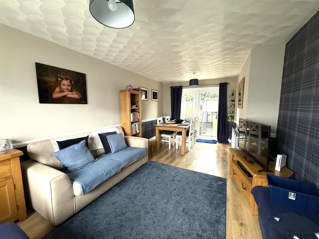 11 john till close lounge.jpeg