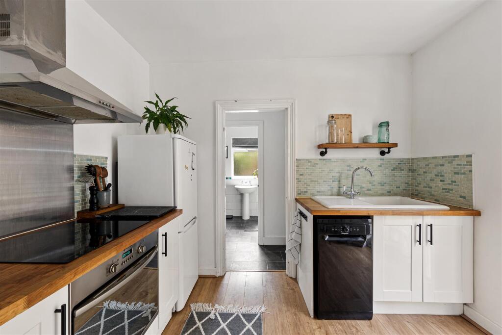 Chewton Road E17