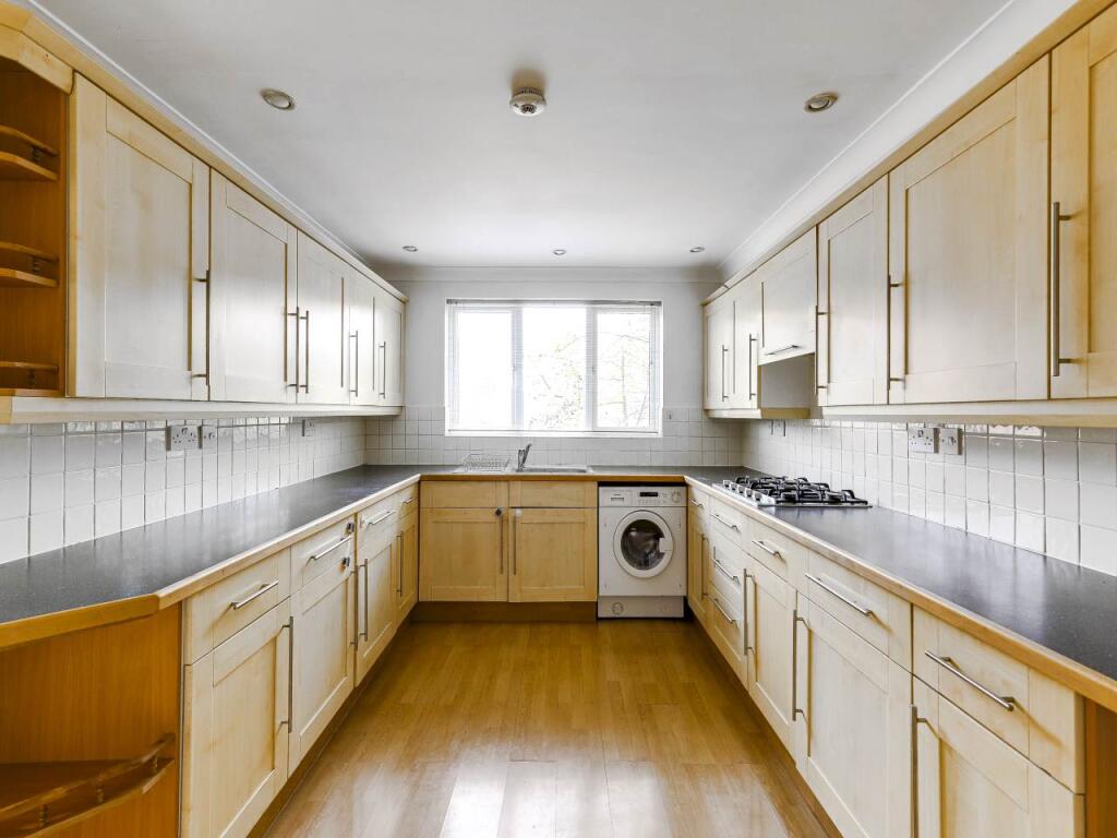 Kitchen 1