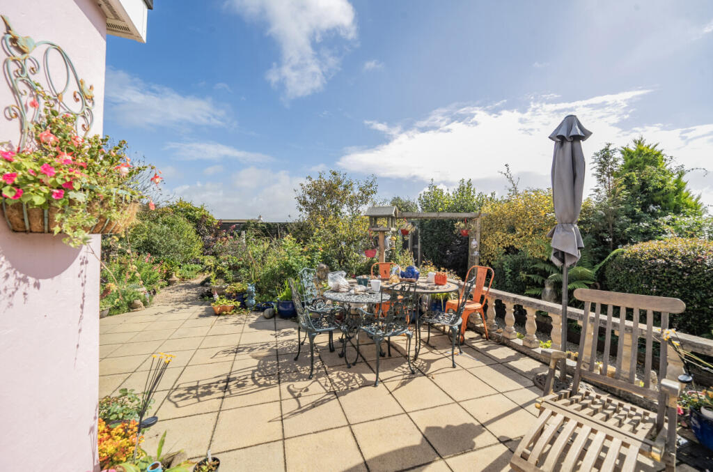 1356065-3-68c82f8...