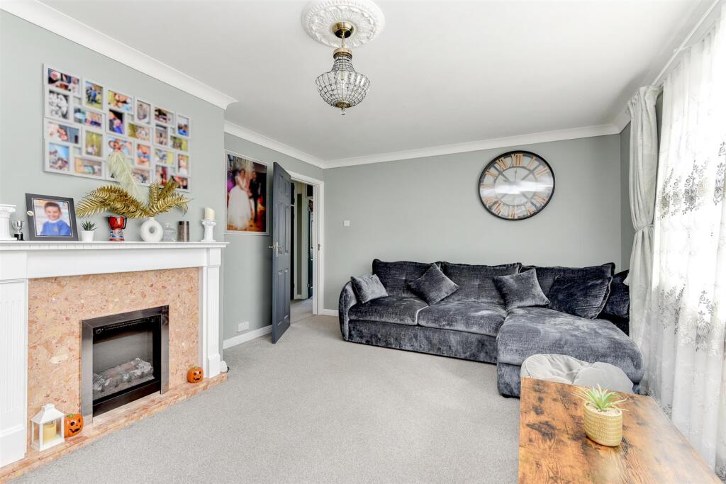 38Meadway-9.jpg