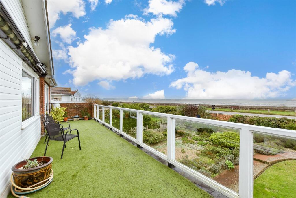 Balcony / Terrace