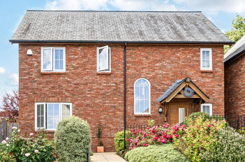 1320672-1-68700fc...