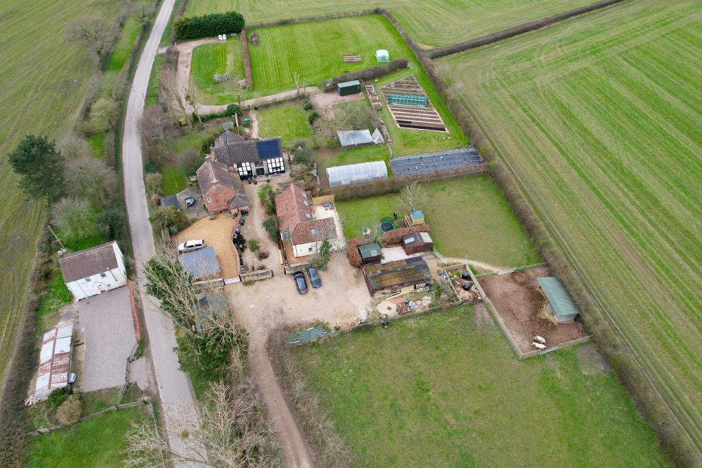 Barn Cottage with 1.7 acres, stables