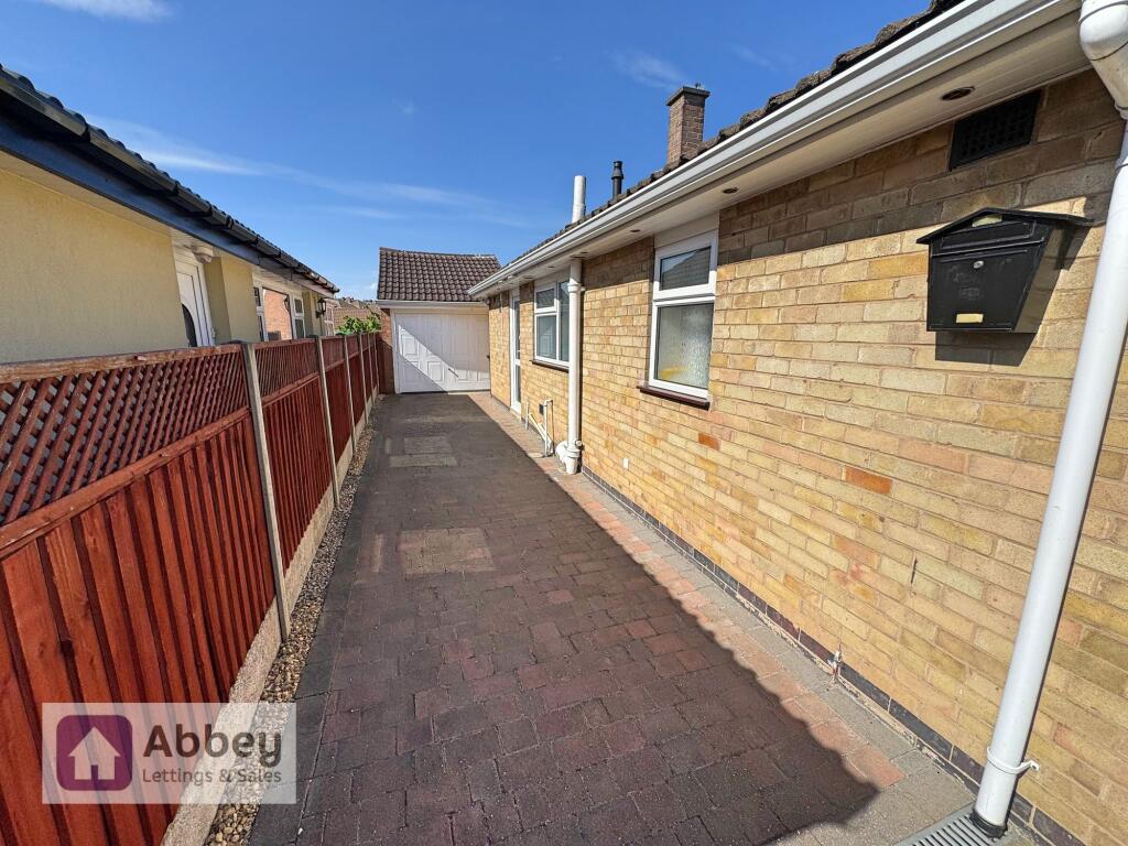 Driveway &amp; Garage