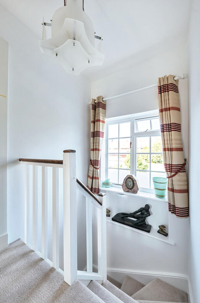 1313471-7-6853ca3...