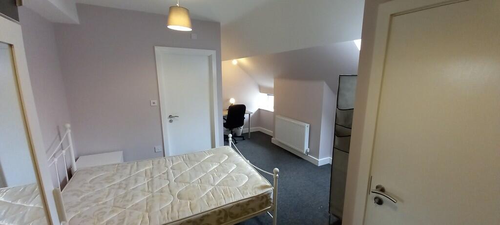 room 4
