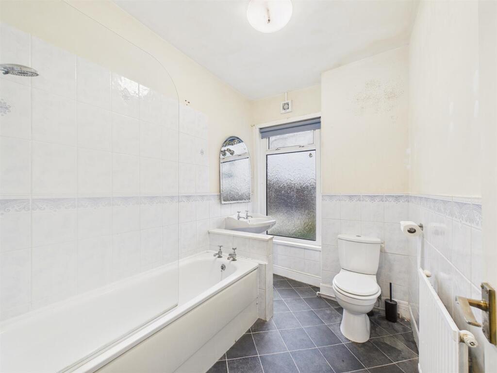 8 - Terraced House for Auction, Brislington.jpg