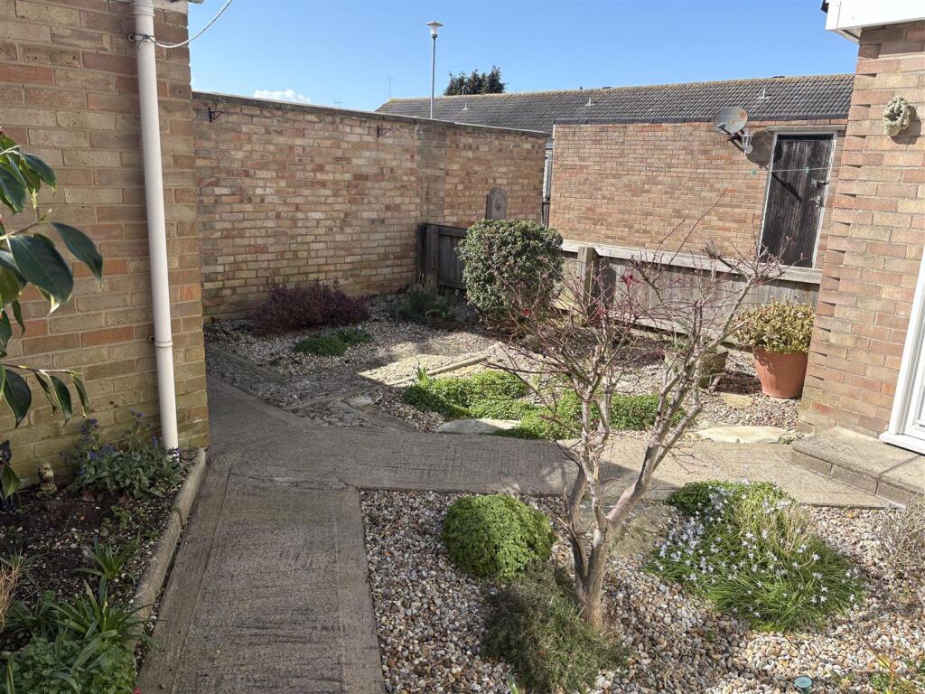 Rear Garden.jpg