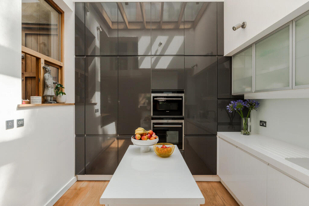 300500 - 101 Canonbury Road-27.jpeg