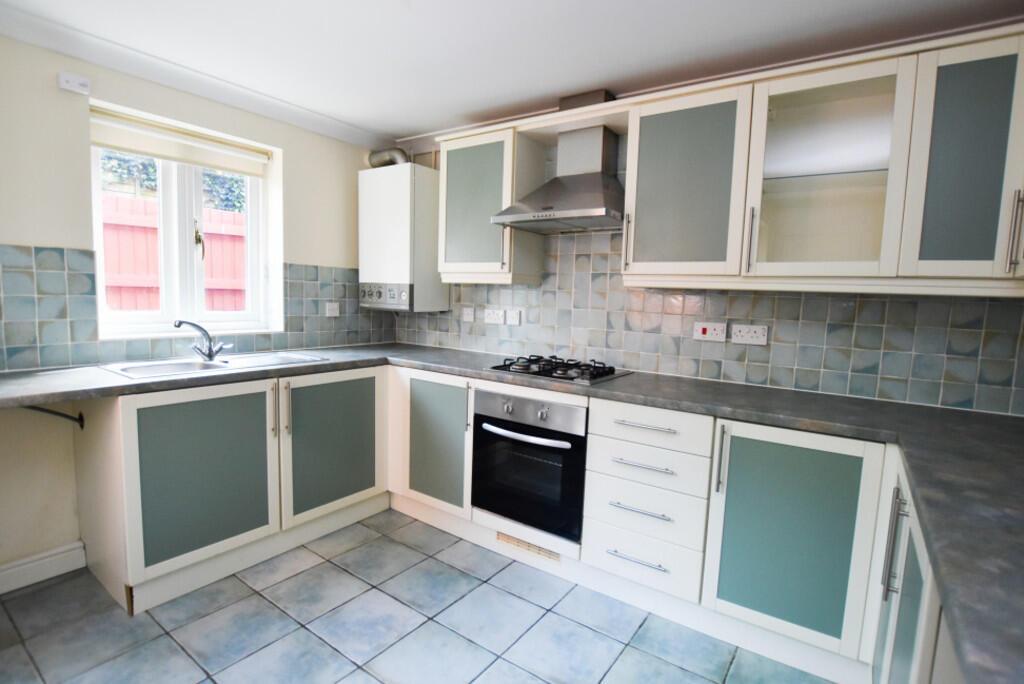 Kitchen 1