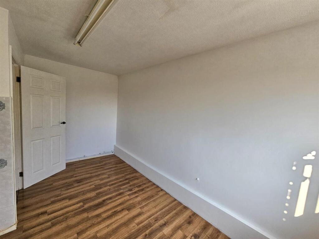 PHOTO-2025-08-17-18-52-45 (1).jpg