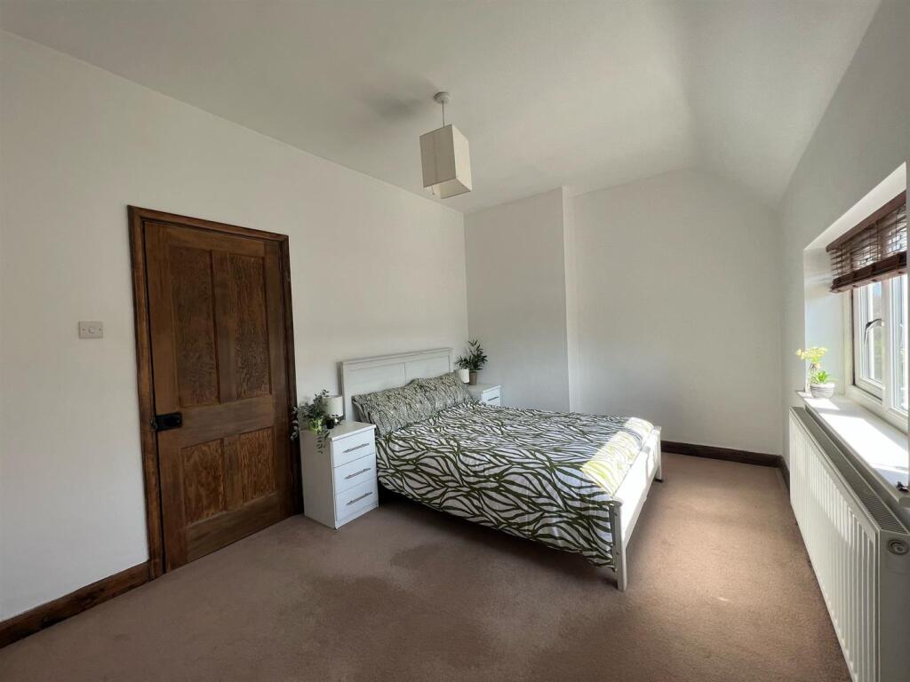 Bedroom One.jpg