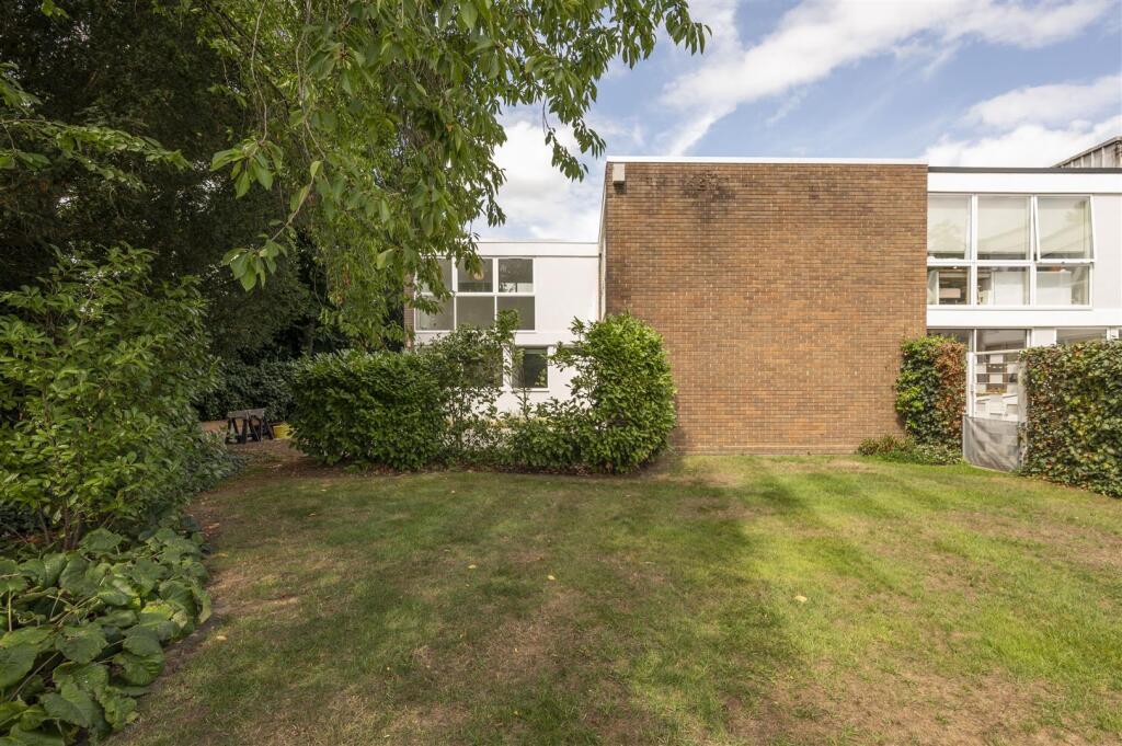 56 Cottenham Drive,13.jpg