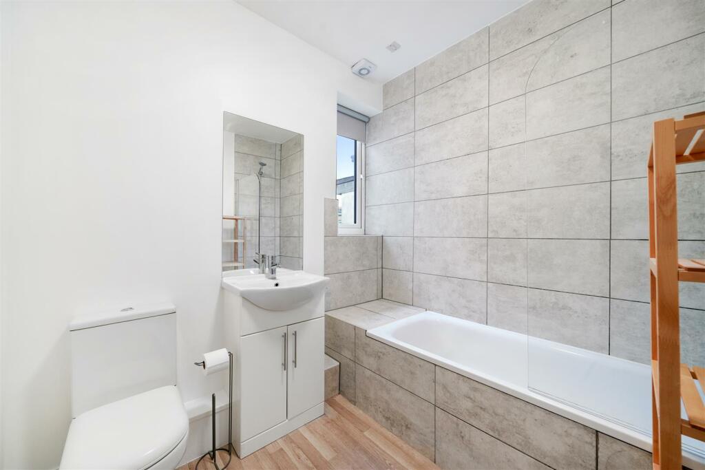 71A Southview Avenue - IqPr29Fz9EoCVpU7yrK6.jpg