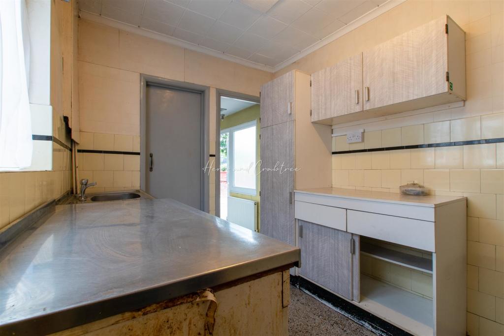 St Angela Road, Heath, HernCrabtree (4).jpg