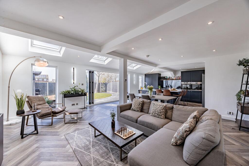 Living Kitchen