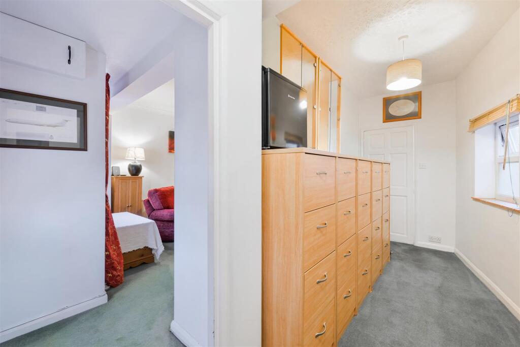 SMITHY LANE, 62  (20).jpg