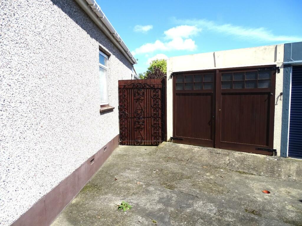 GARAGE AND PARKING