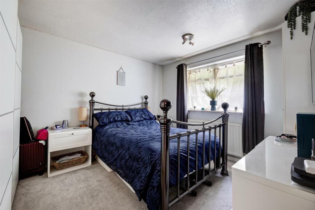 7 Knights Close, Ashby