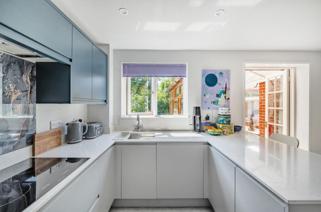 1320524-18-686fcb...