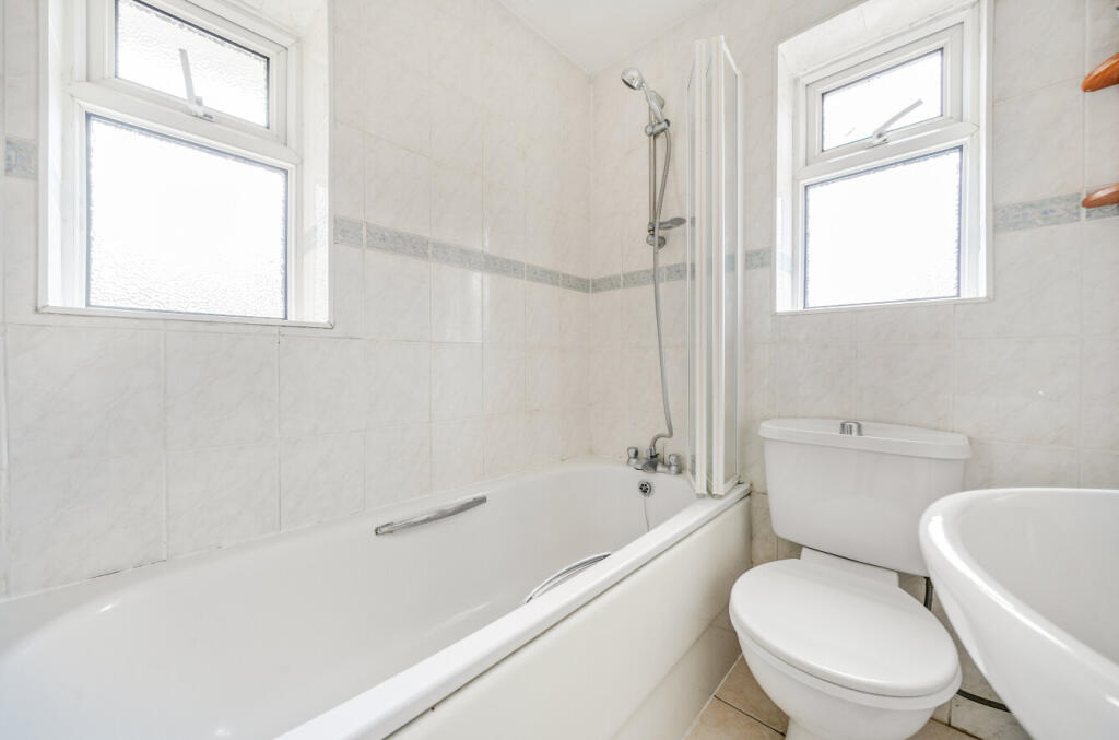 1315202-16-685a93...