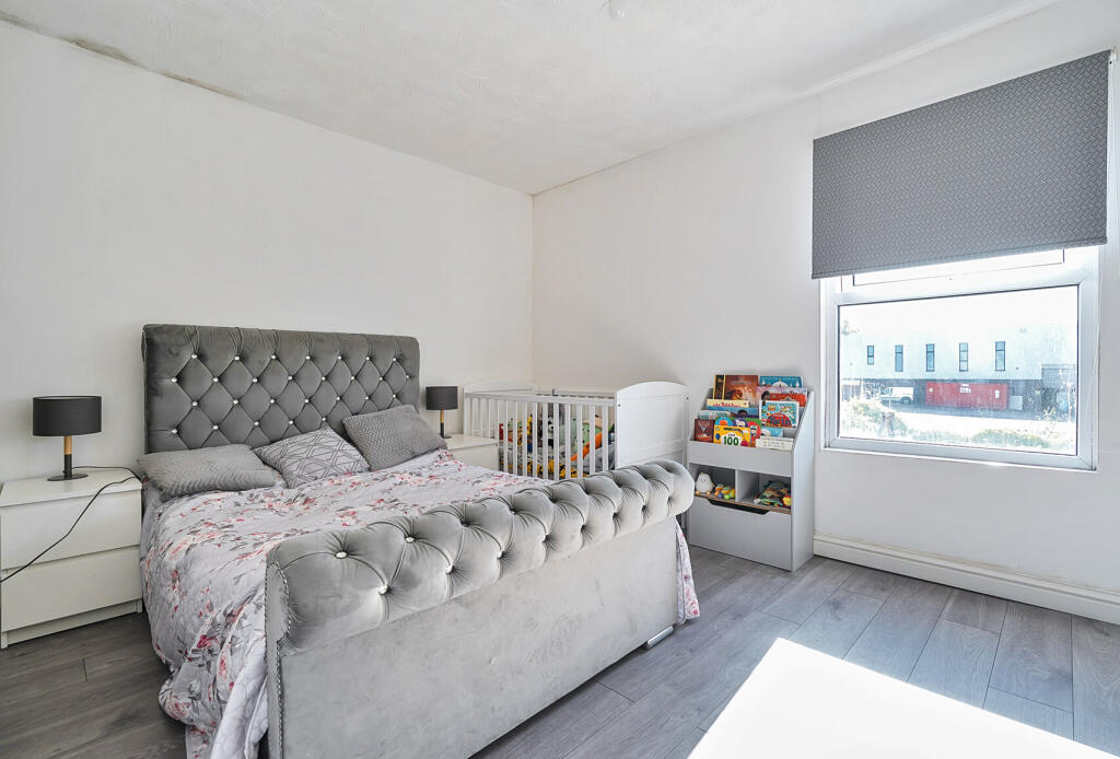 1320585-8-686ff62...