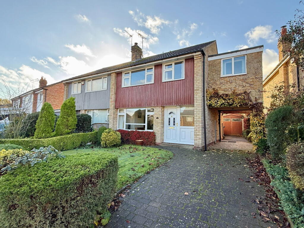 Spofforth, Grange Avenue, HG3