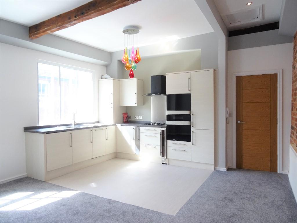 Kitchen/Living Room
