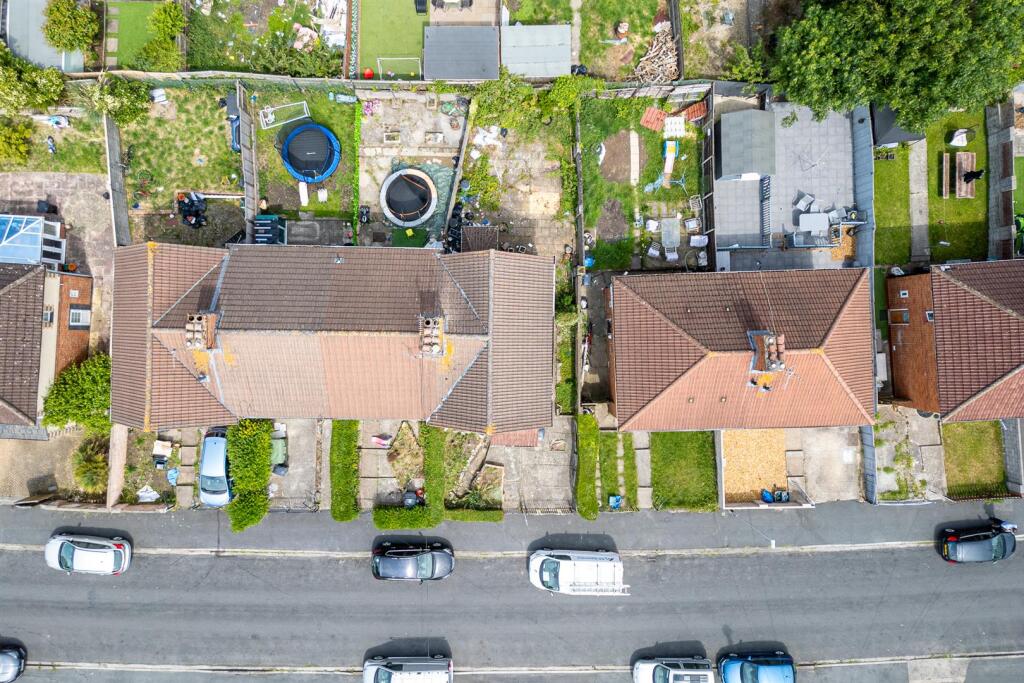 47 Torrington Avenue, Bristol, BS4 1EQ Freehold Se