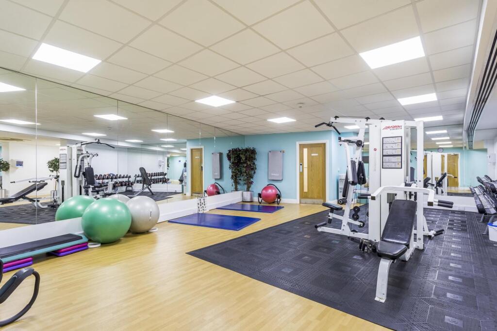 TounsonCourt17-gym-3_lge