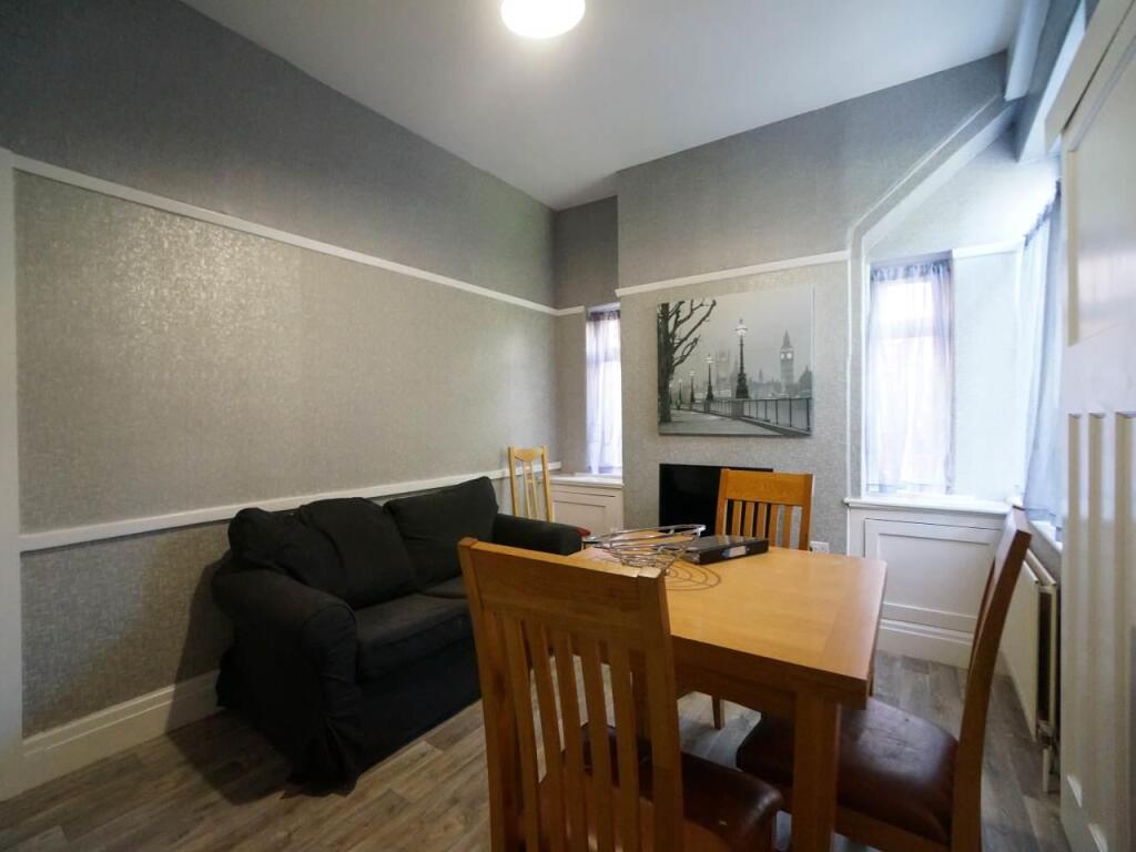 96FarrarRoad_Living1.2.JPG