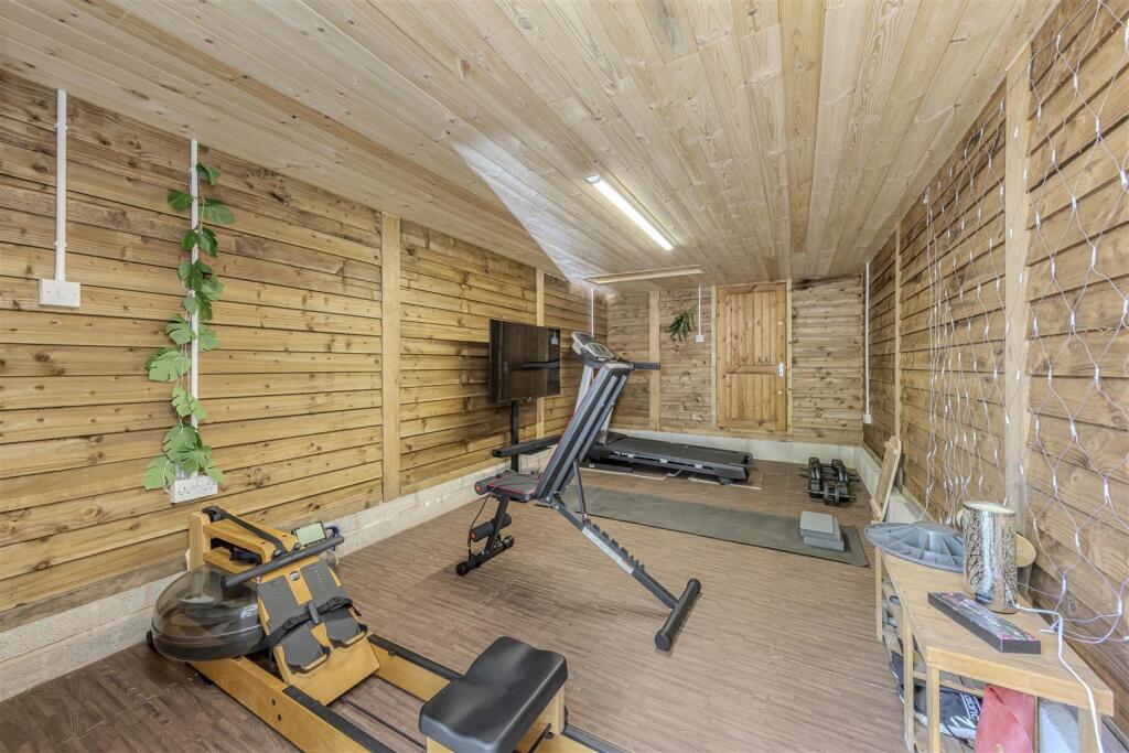 Garage Gym