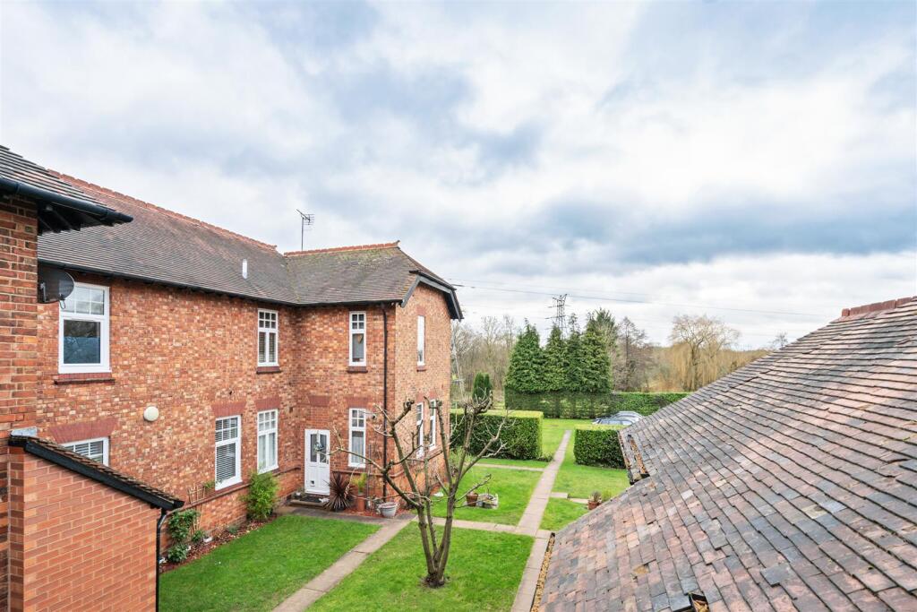 7 Catherines Close-13_lo.jpg