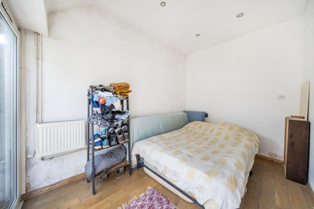 1327809-13-687a24...