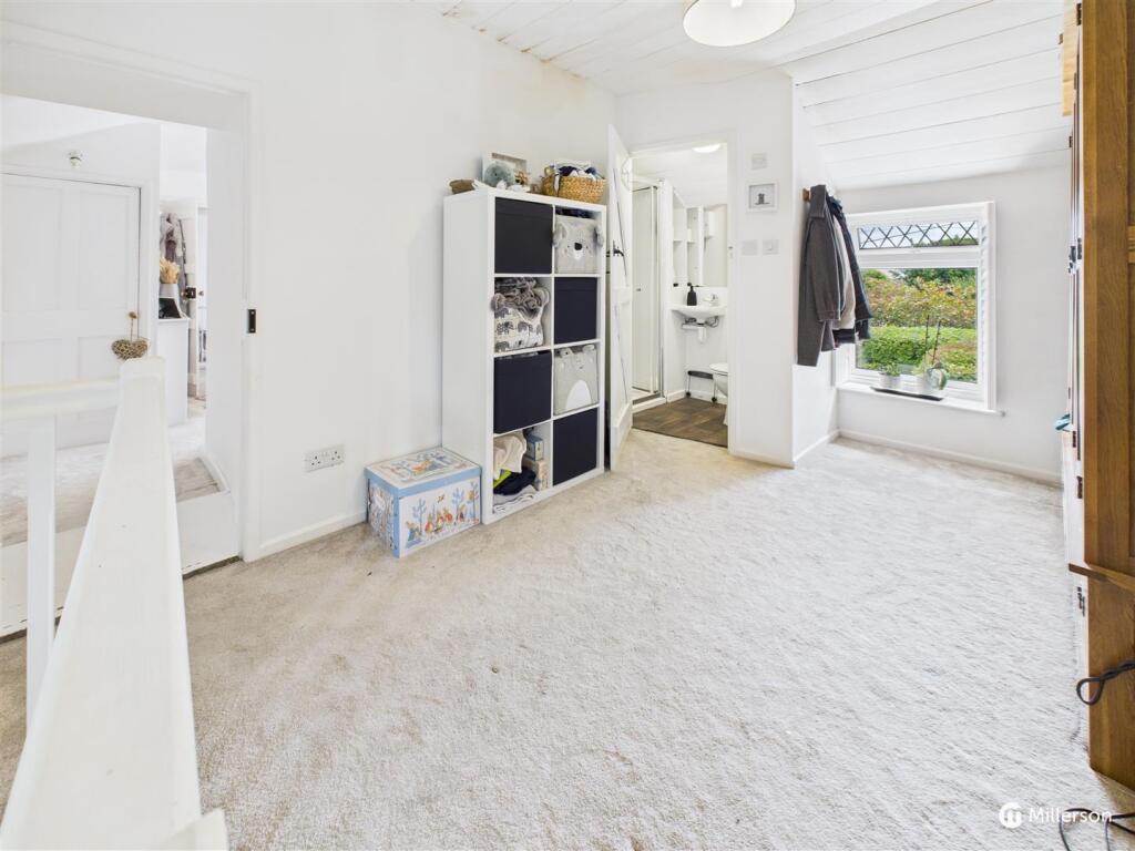 Bedroom One.jpg