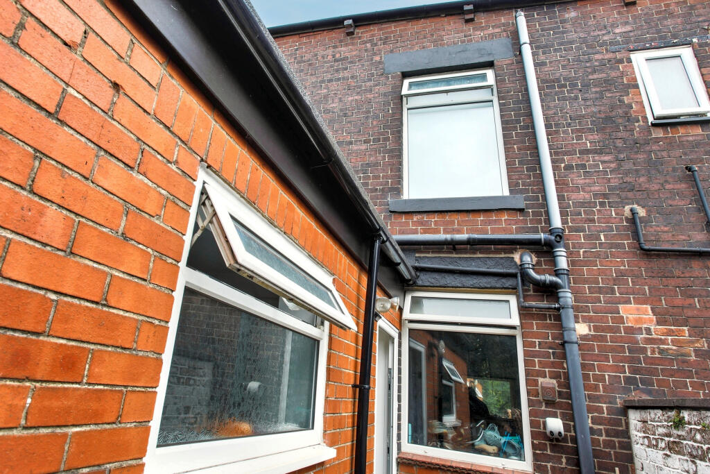 20250702211652_239-Horsedge-Street-09_dfH5N