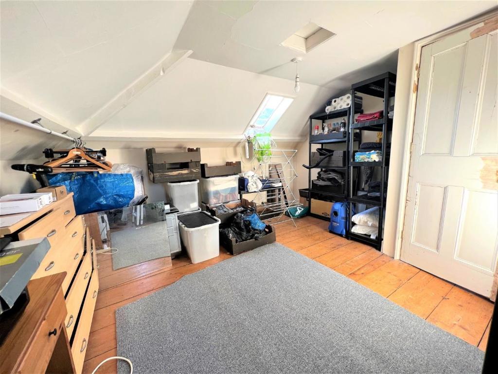 Bedroom 3.2.jpg